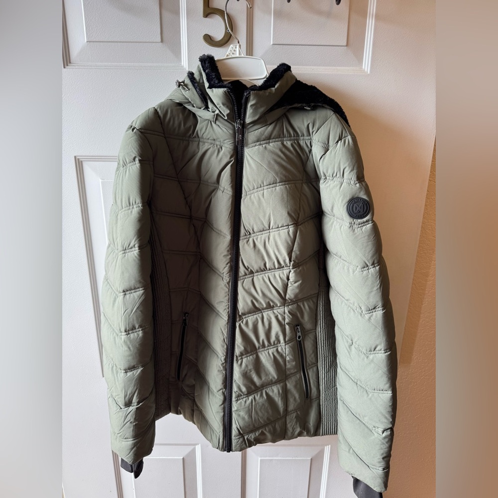 Nautica Women’s Olive Puffer Jacket